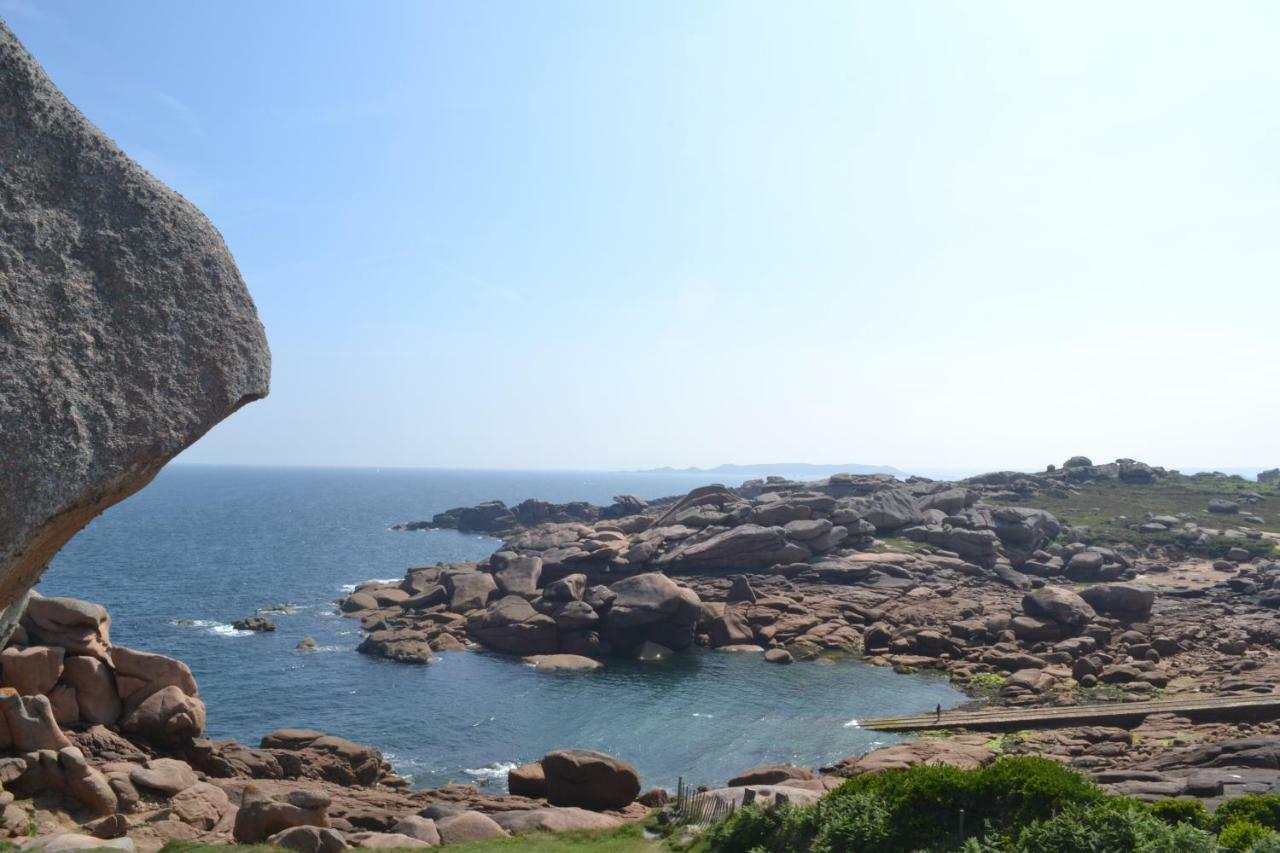 Gite De La Mer Sur Le Port De Plaisance De Lezardrieux Bretagne Eksteriør billede